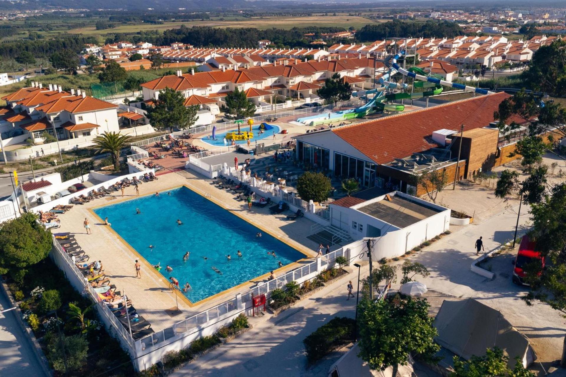 Kampaoh Sao Martinho Do Porto Hotel Kültér fotó